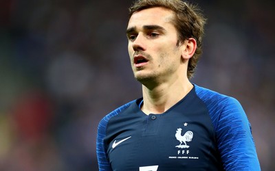 澳队体育动态-乌克兰队更衣室爆发内讧