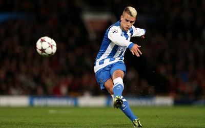 澳队体育焦点-佩德里又送助攻帮助球队大胜