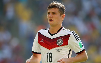 澳队体育热评-凯特琳福特历史地位如何